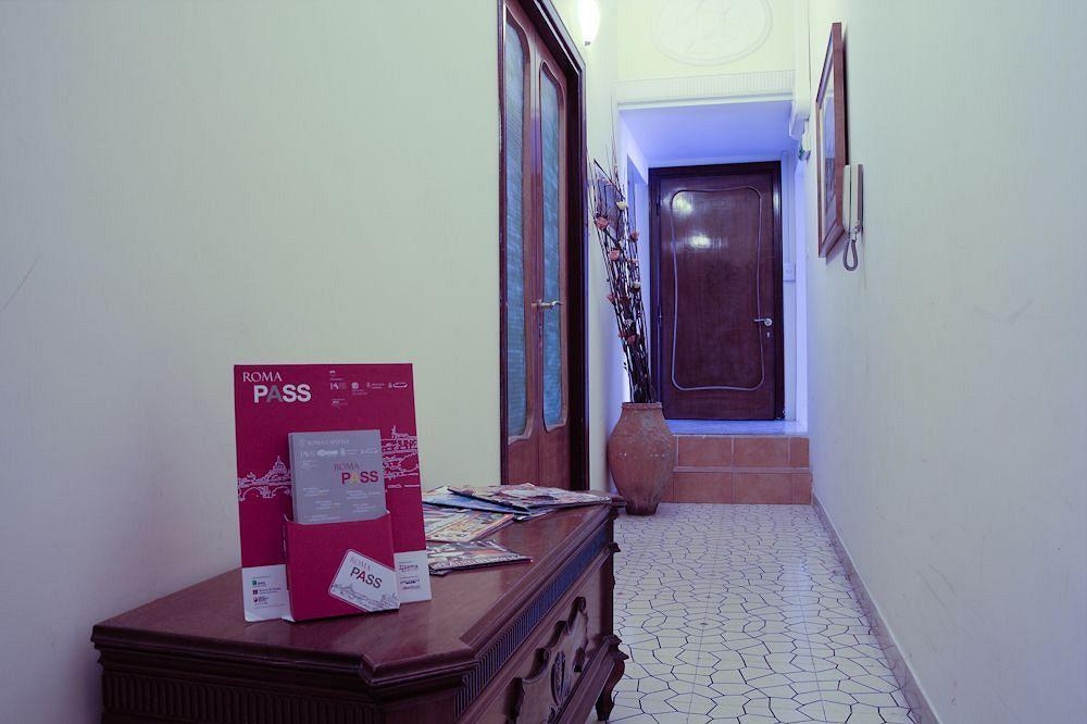 Quo Vadis Hotel Rome Exterior photo
