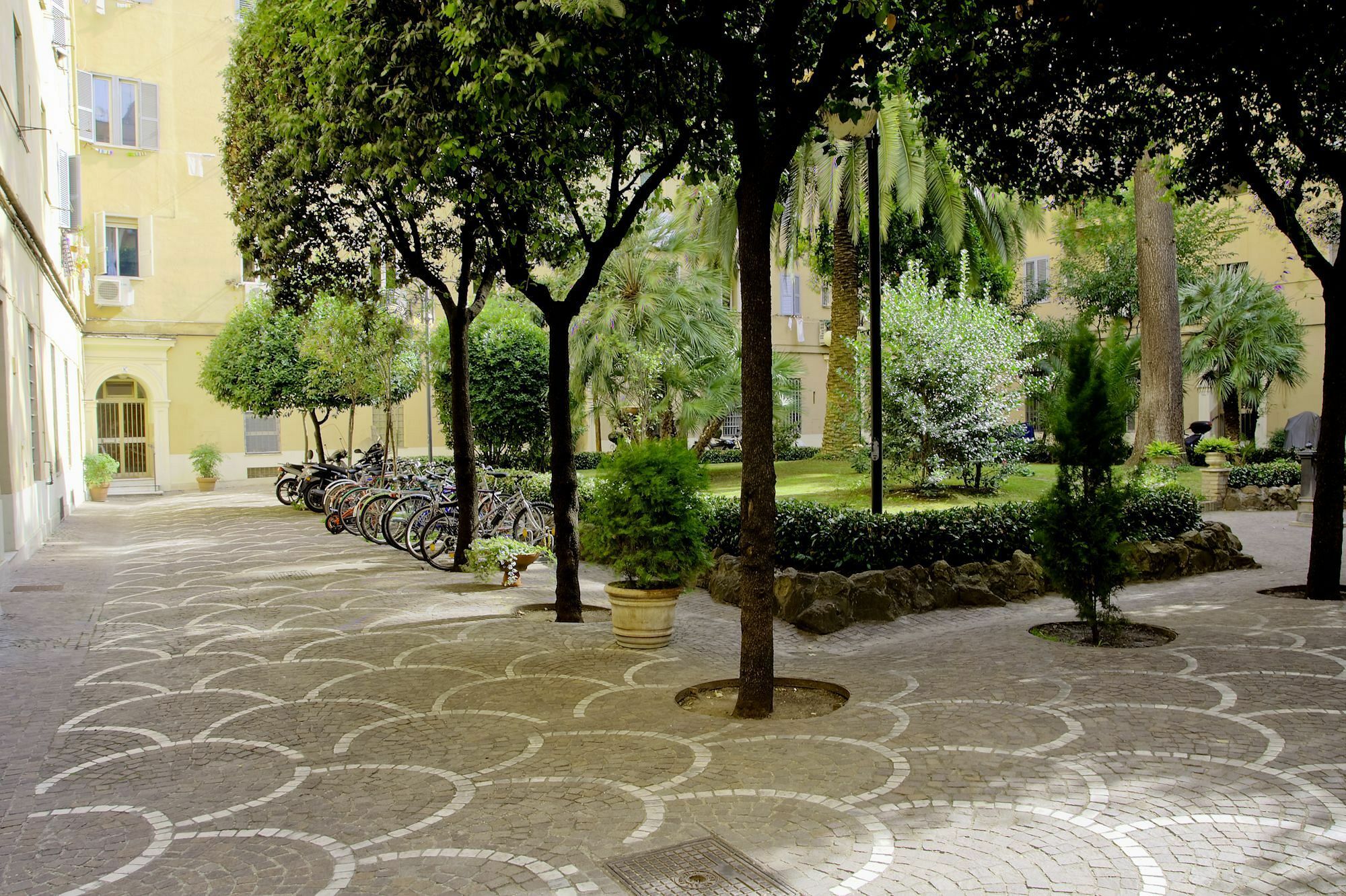Quo Vadis Hotel Rome Exterior photo